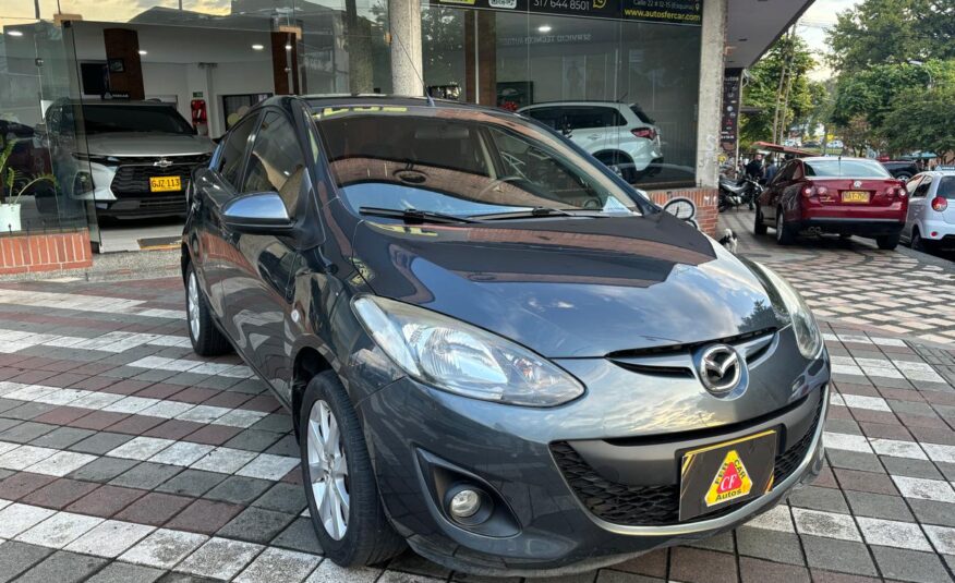 MAZDA 2