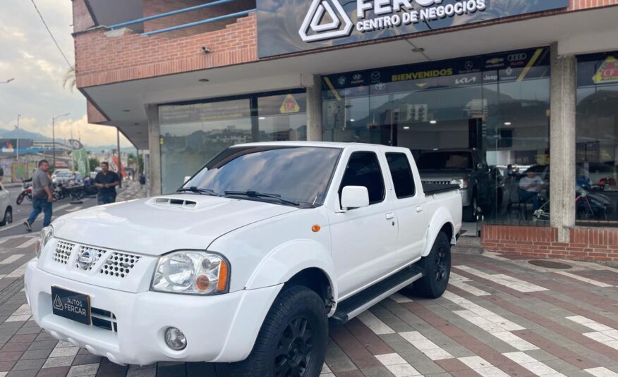 NISSAN FRONTIER D22