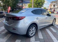 MAZDA 3 TOURING SEDAN