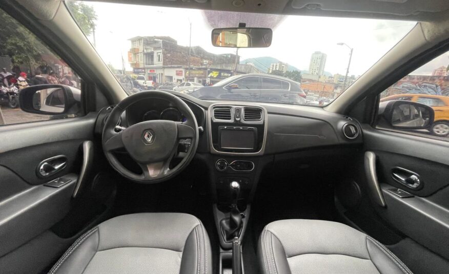 RENAULT LOGAN PRIVILEGE