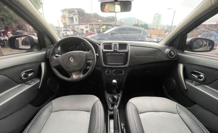 RENAULT LOGAN PRIVILEGE