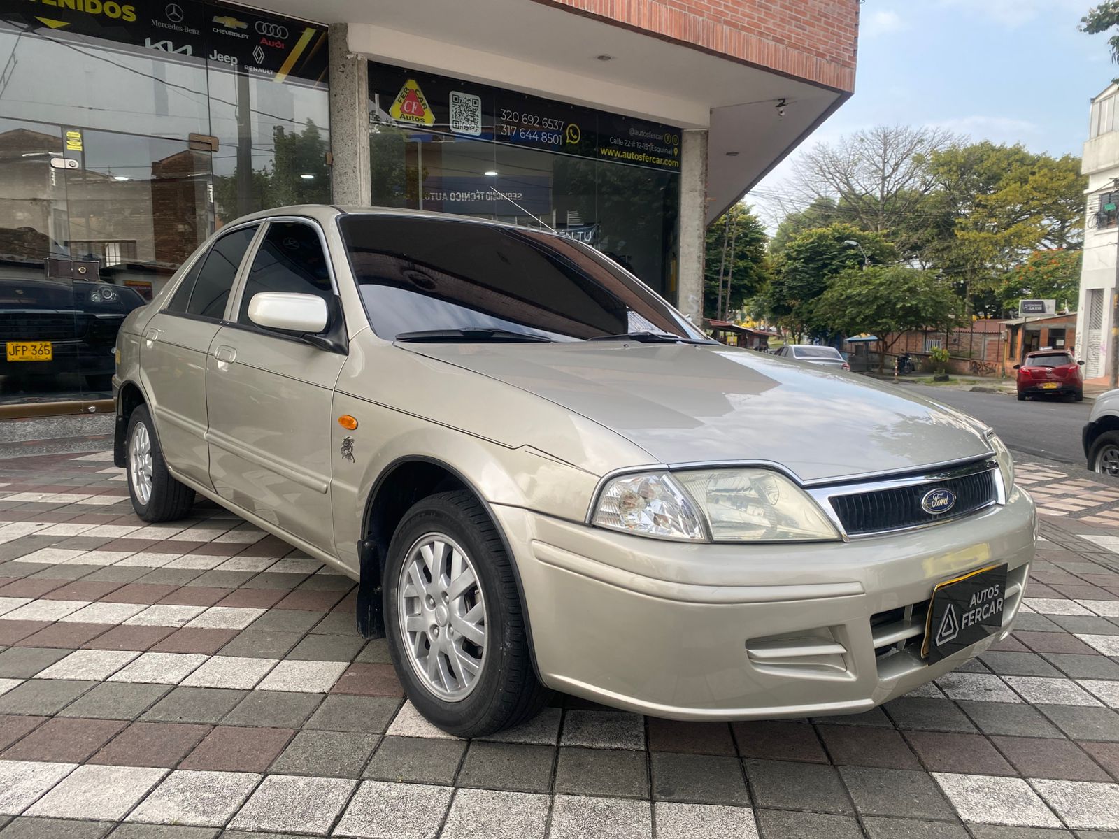 FORD LASER MECANICO