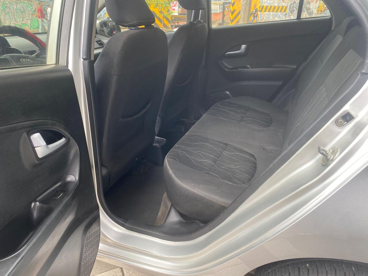 KIA PICANTO EX
