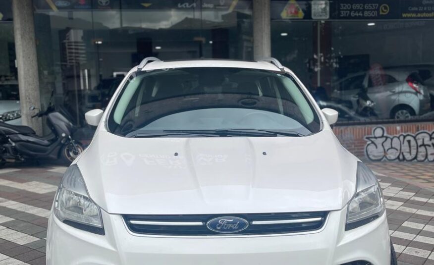 FORD ESCAPE TITANIUM 4X4