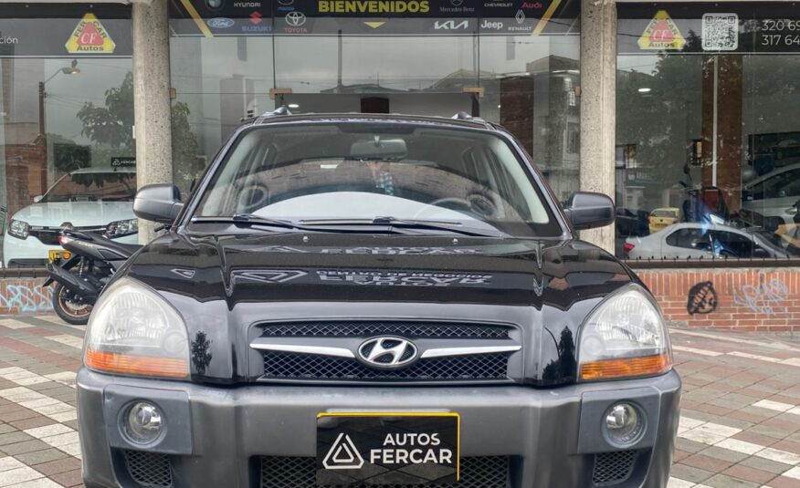 HYUNDAI TUCSON GL 4X4
