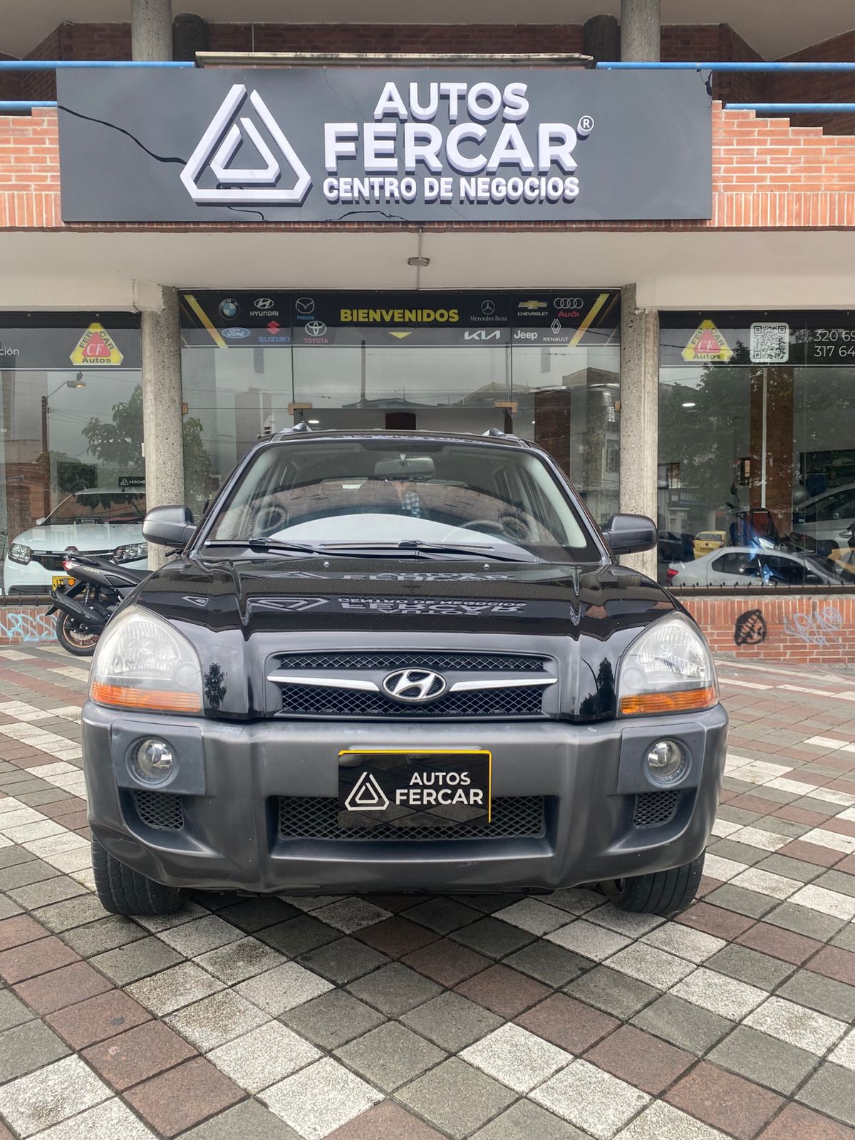 HYUNDAI TUCSON GL 4X4