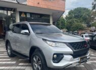 TOYOTA  FORTUNER TRD