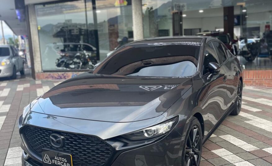 MAZDA 3 TOURING