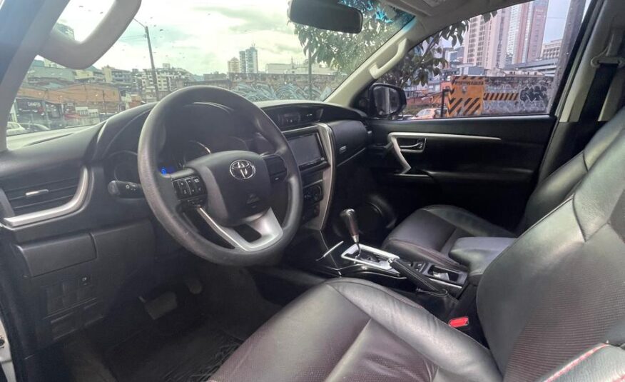 TOYOTA  FORTUNER TRD