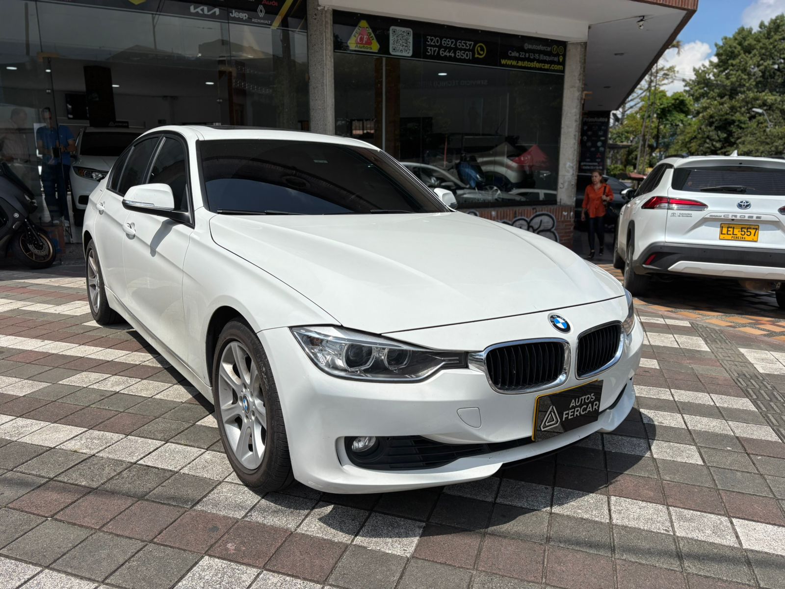 BMW 320i