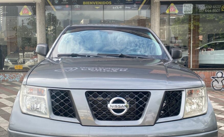 NISSAN NAVARA 4X4