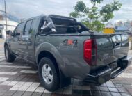 NISSAN NAVARA 4X4