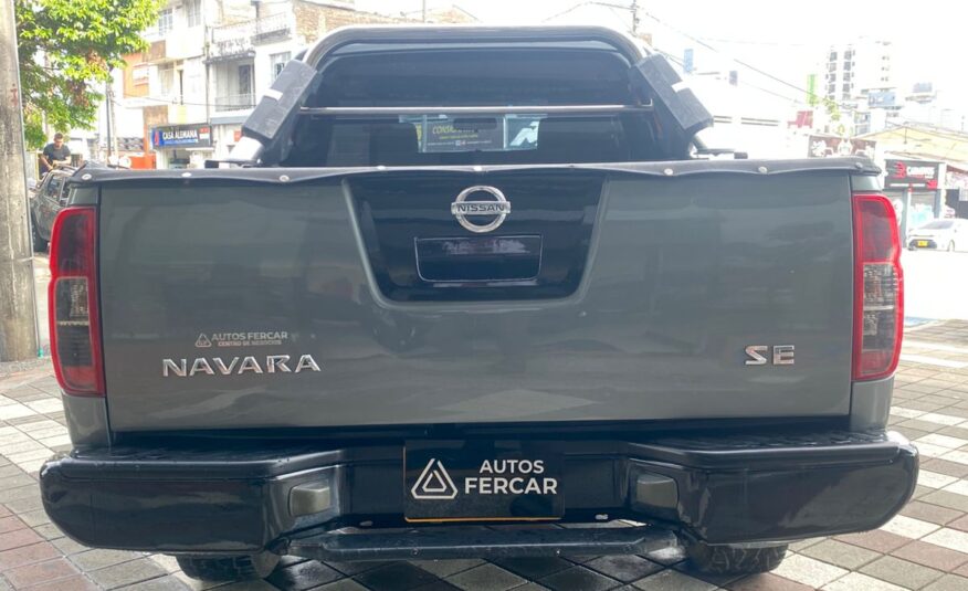 NISSAN NAVARA 4X4