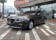 MAZDA 3 TOURING