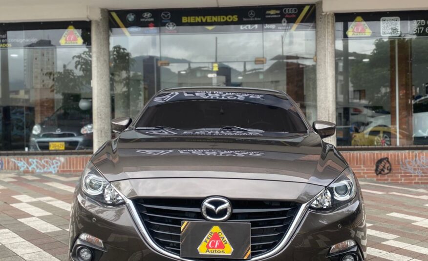 MAZDA 3 TOURING