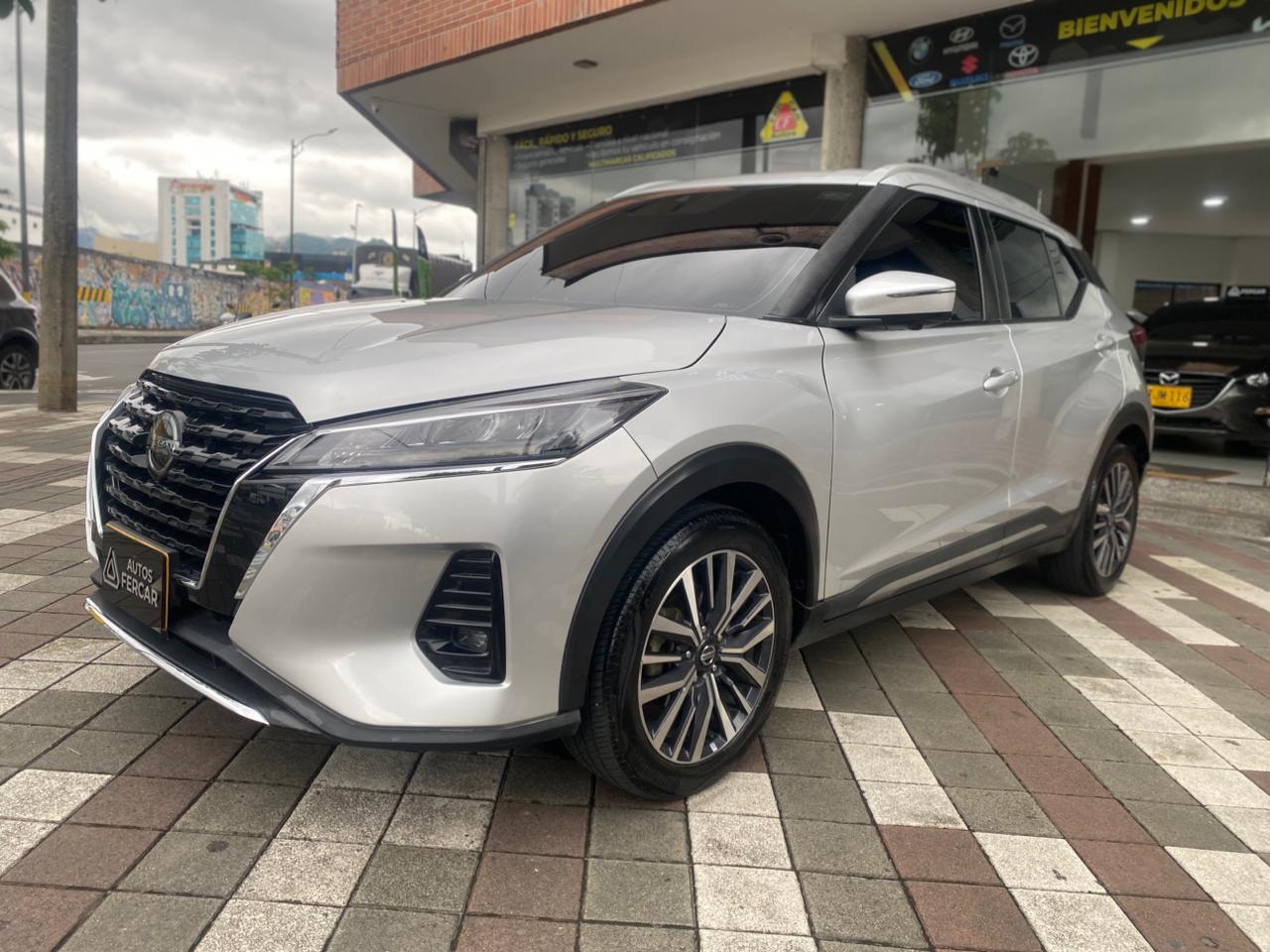 NISSAN KICKS EXCLUSIVE