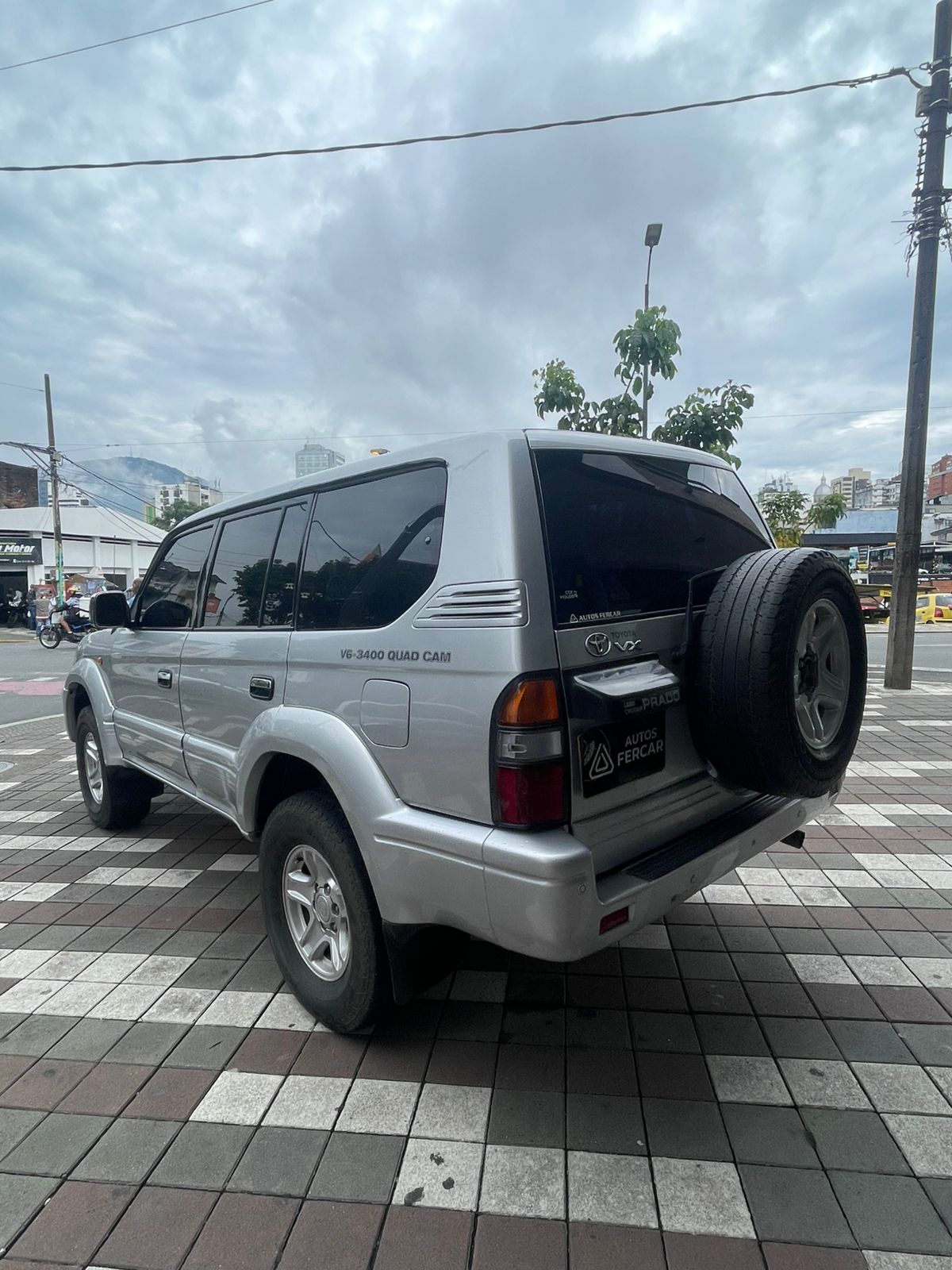 TOYOTA PRADO VX 4X4