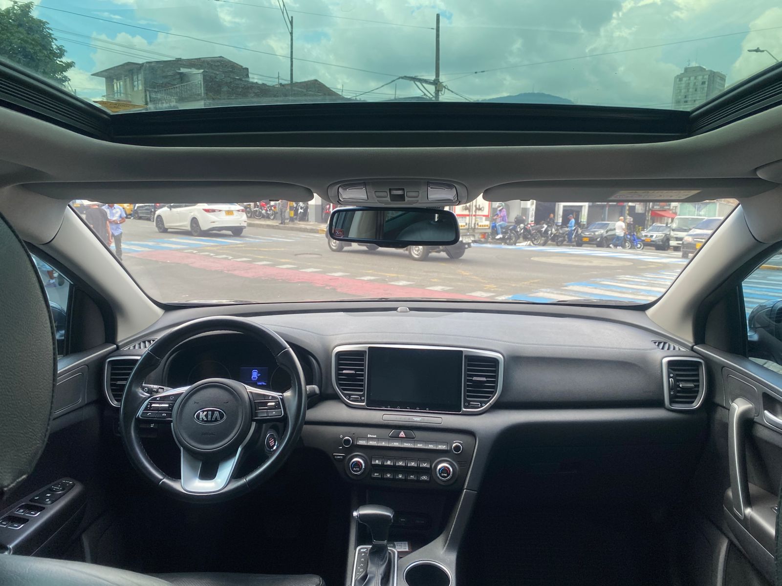 KIA SPORTAGE HIBRIDA DIESEL