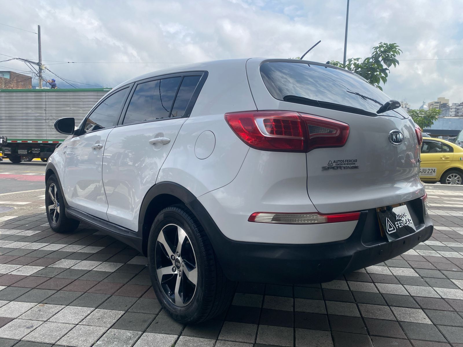 KIA NEW SPORTAGE 4X4