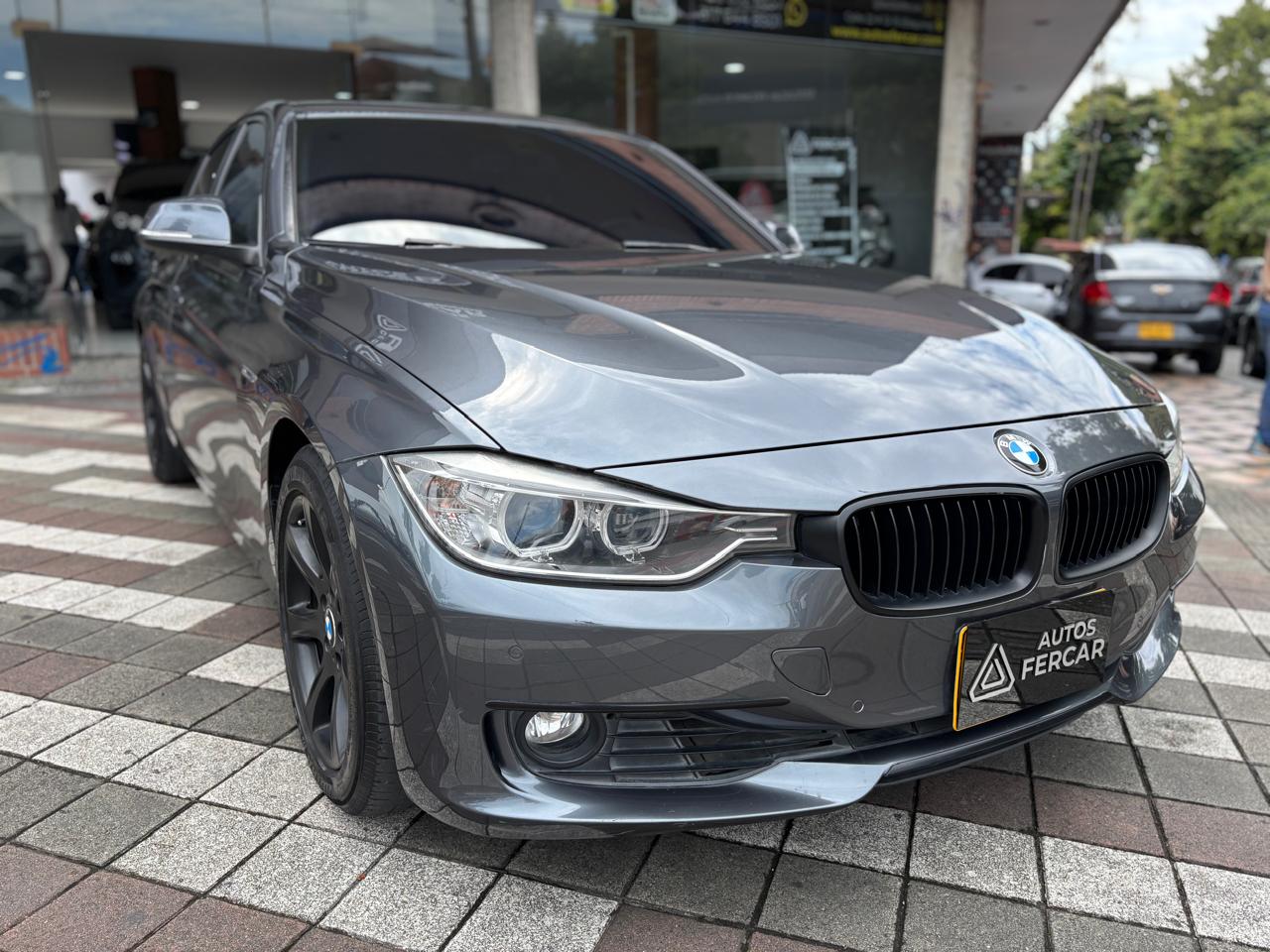 BMW 320i