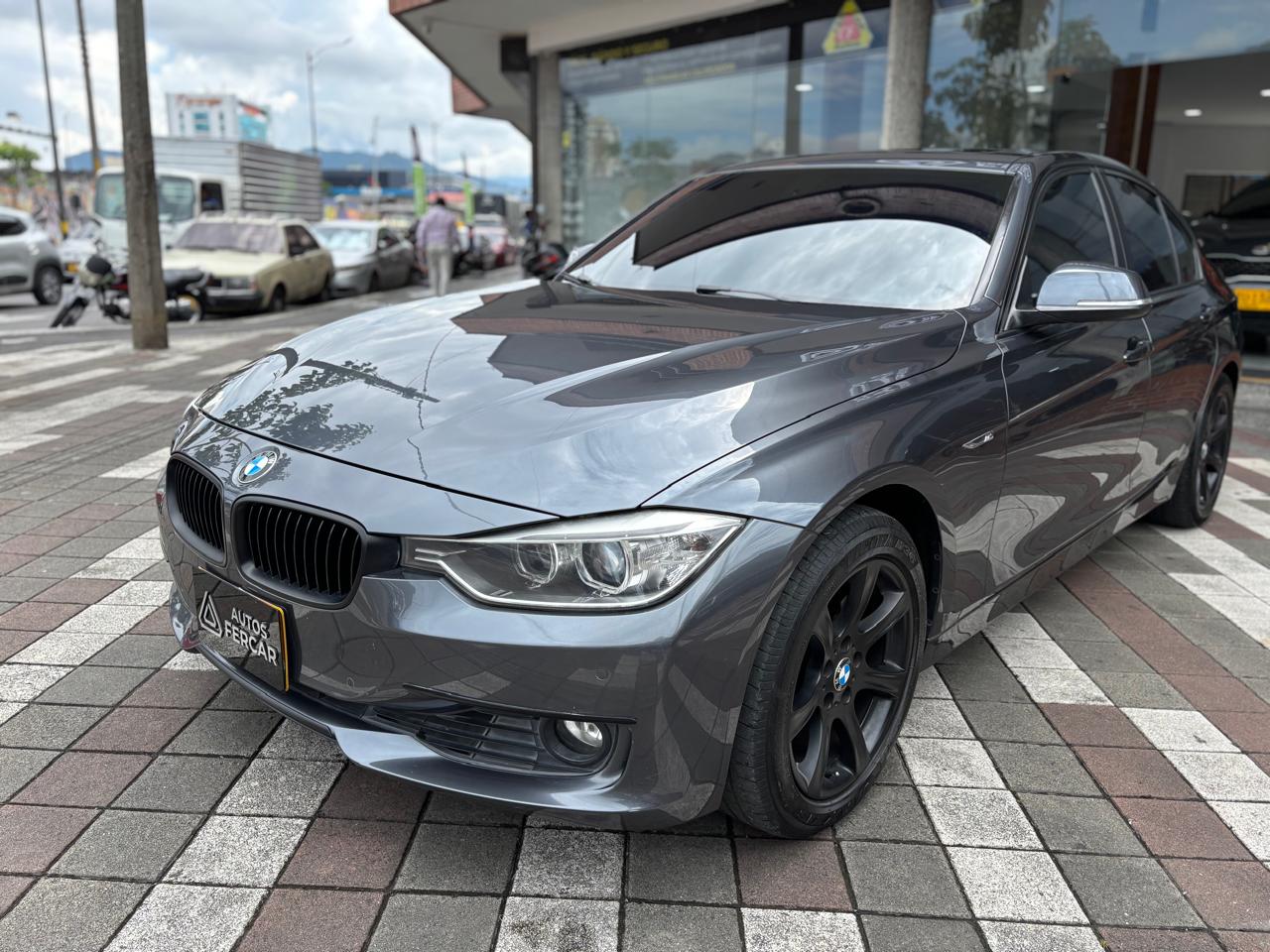 BMW 320i