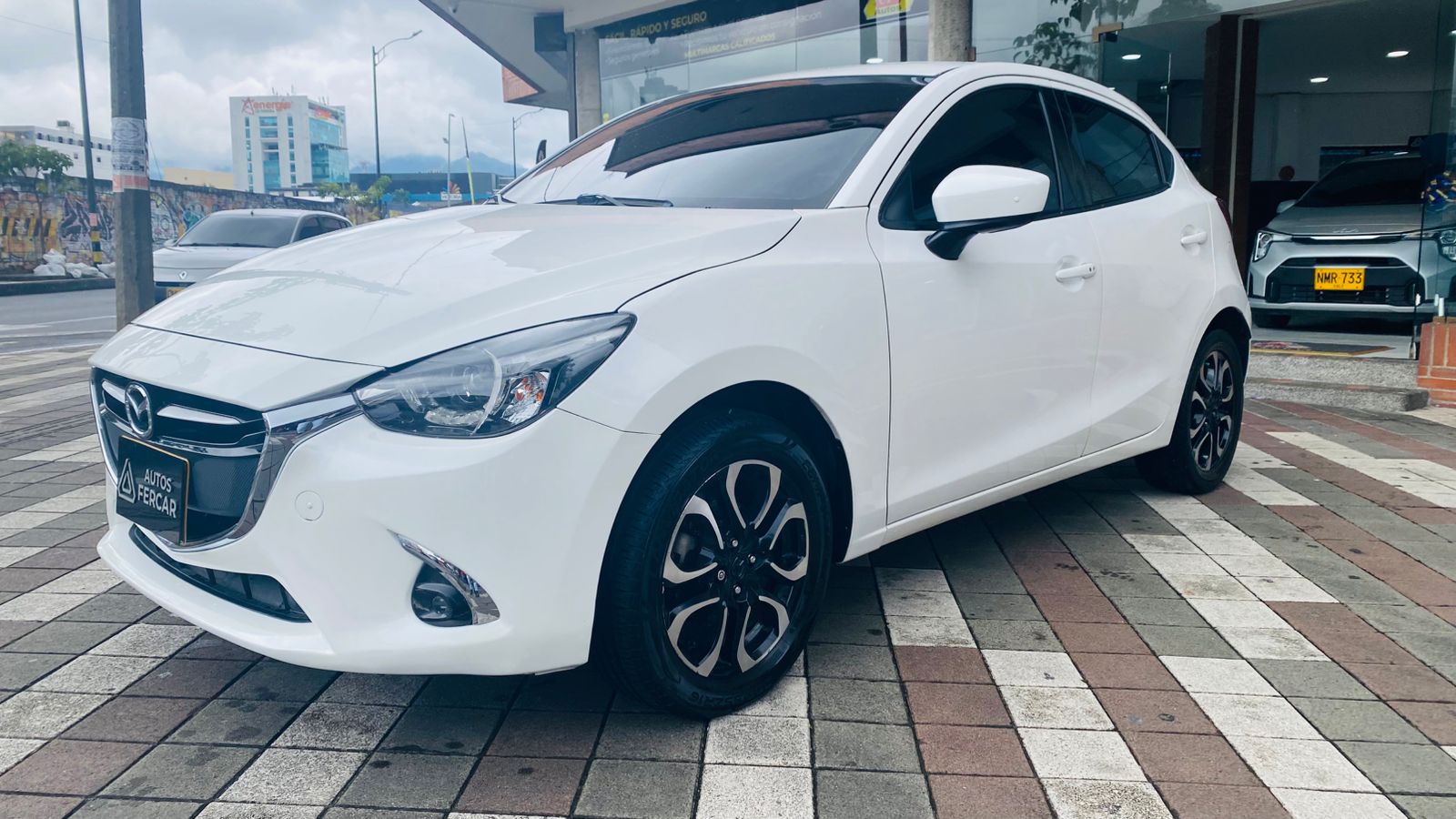 MAZDA 2 GRAND TOURING