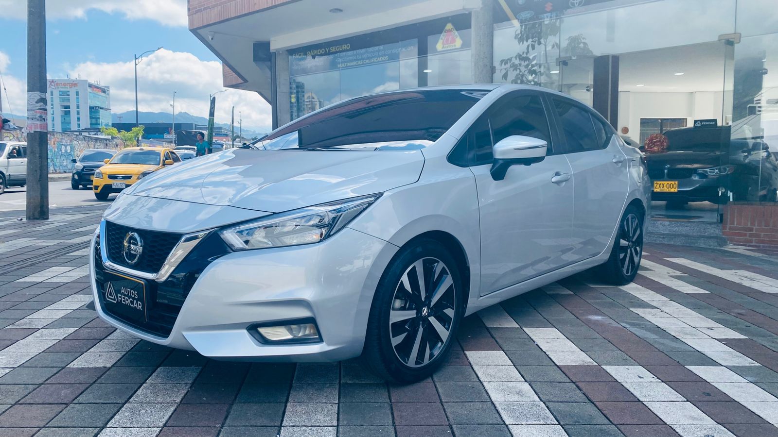 NISSAN VERSA EXCLUSIVE