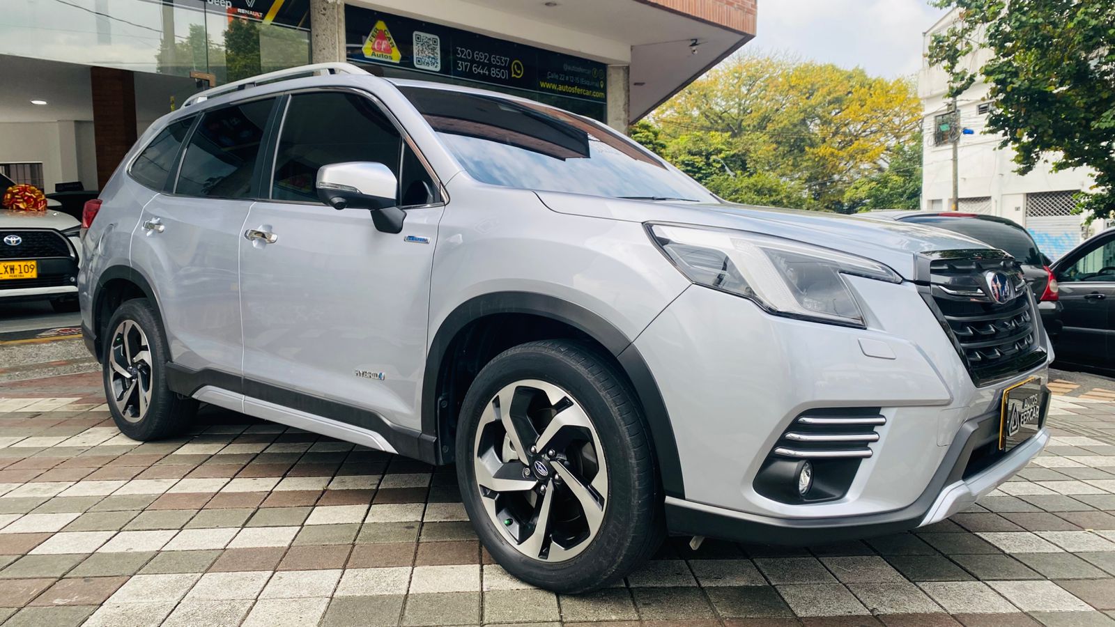 SUBARU FORESTER HÍBRIDA GAMA FULL