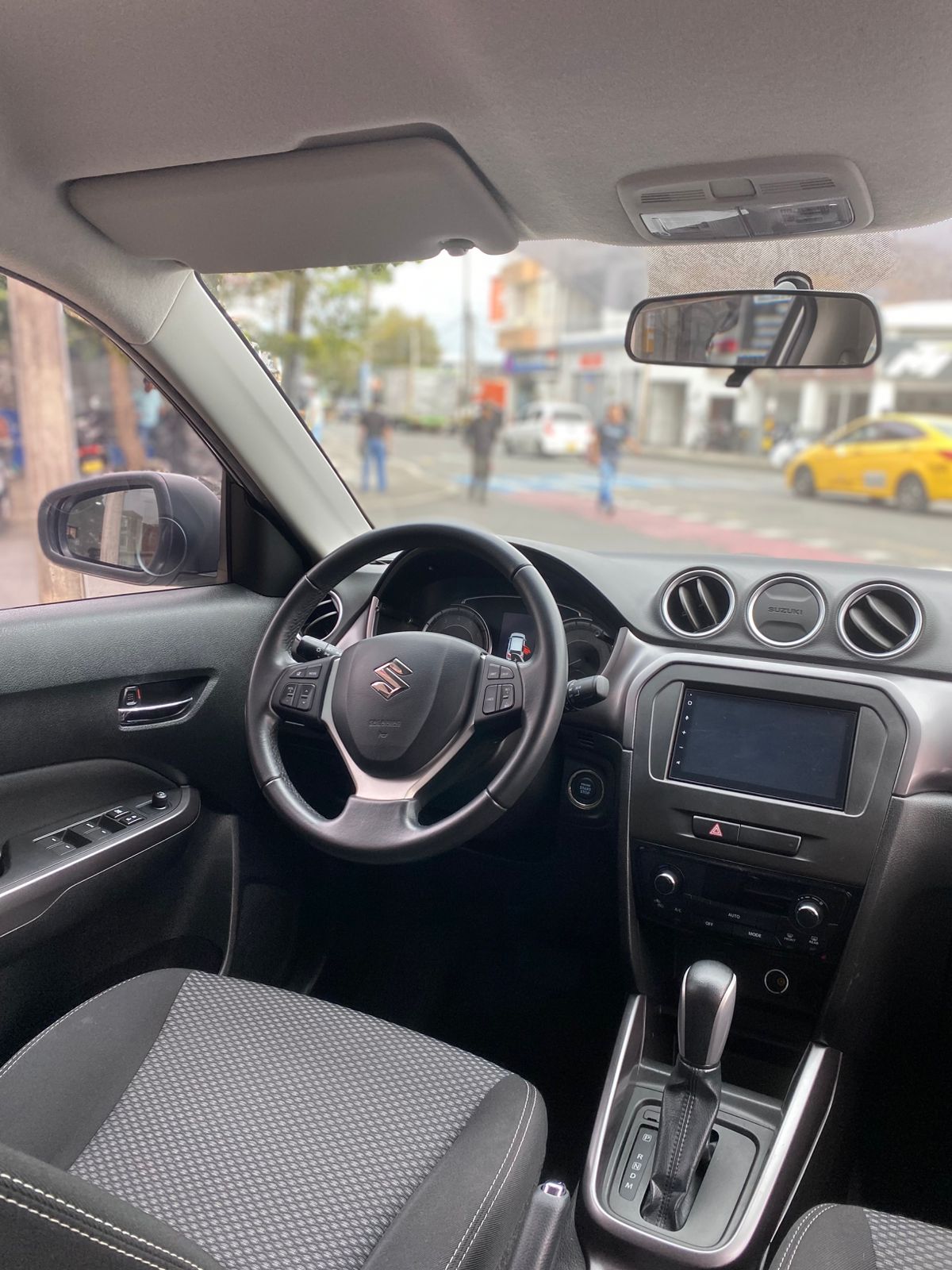 SUZUKI VITARA LIVE 2WD