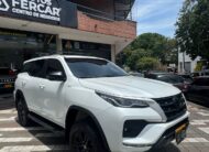 TOYOTA FORTUNER SR BLACK EDITION