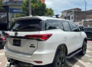 TOYOTA FORTUNER SR BLACK EDITION