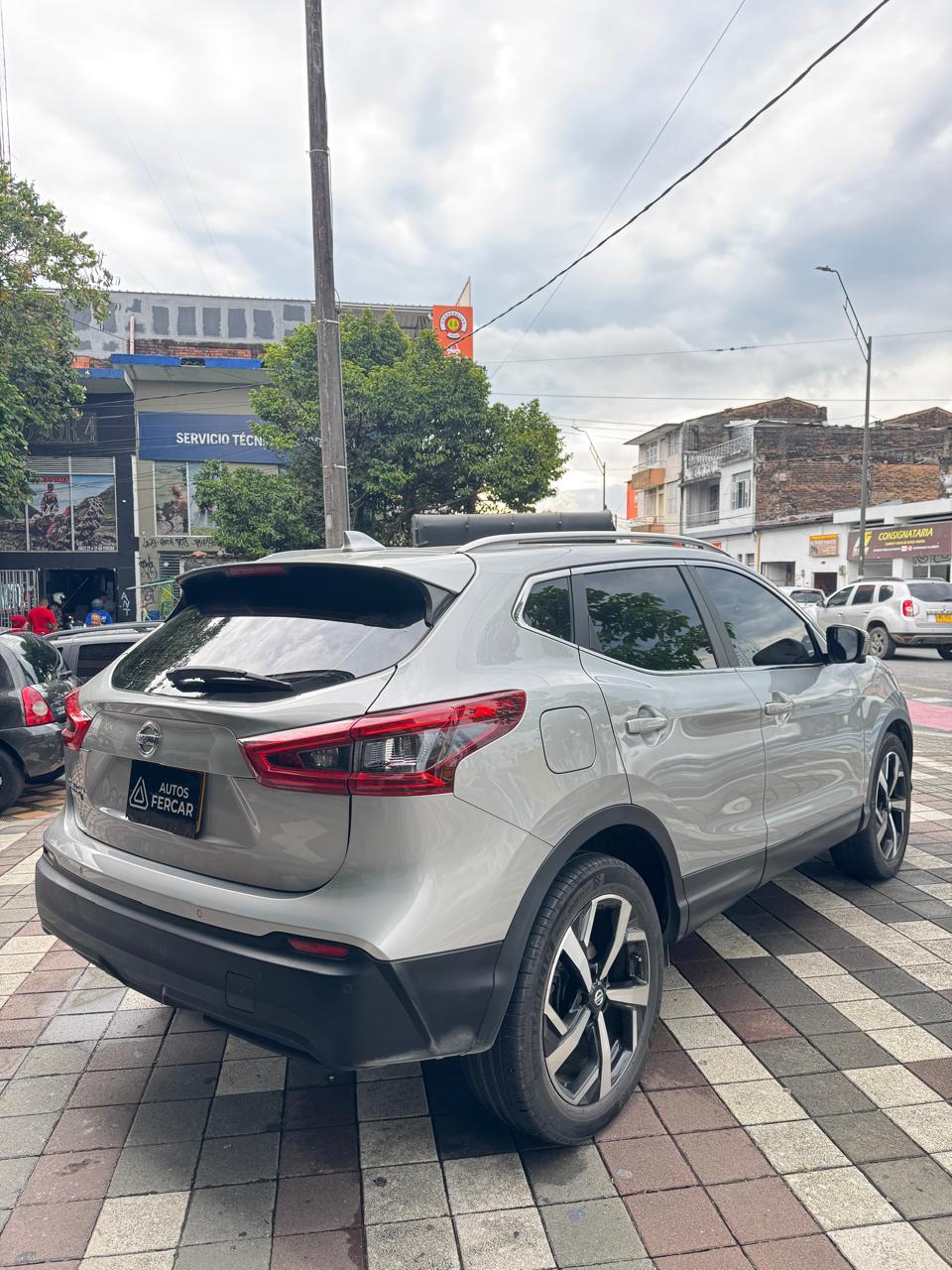 NISSAN QASHQAI EXCLUSIVE