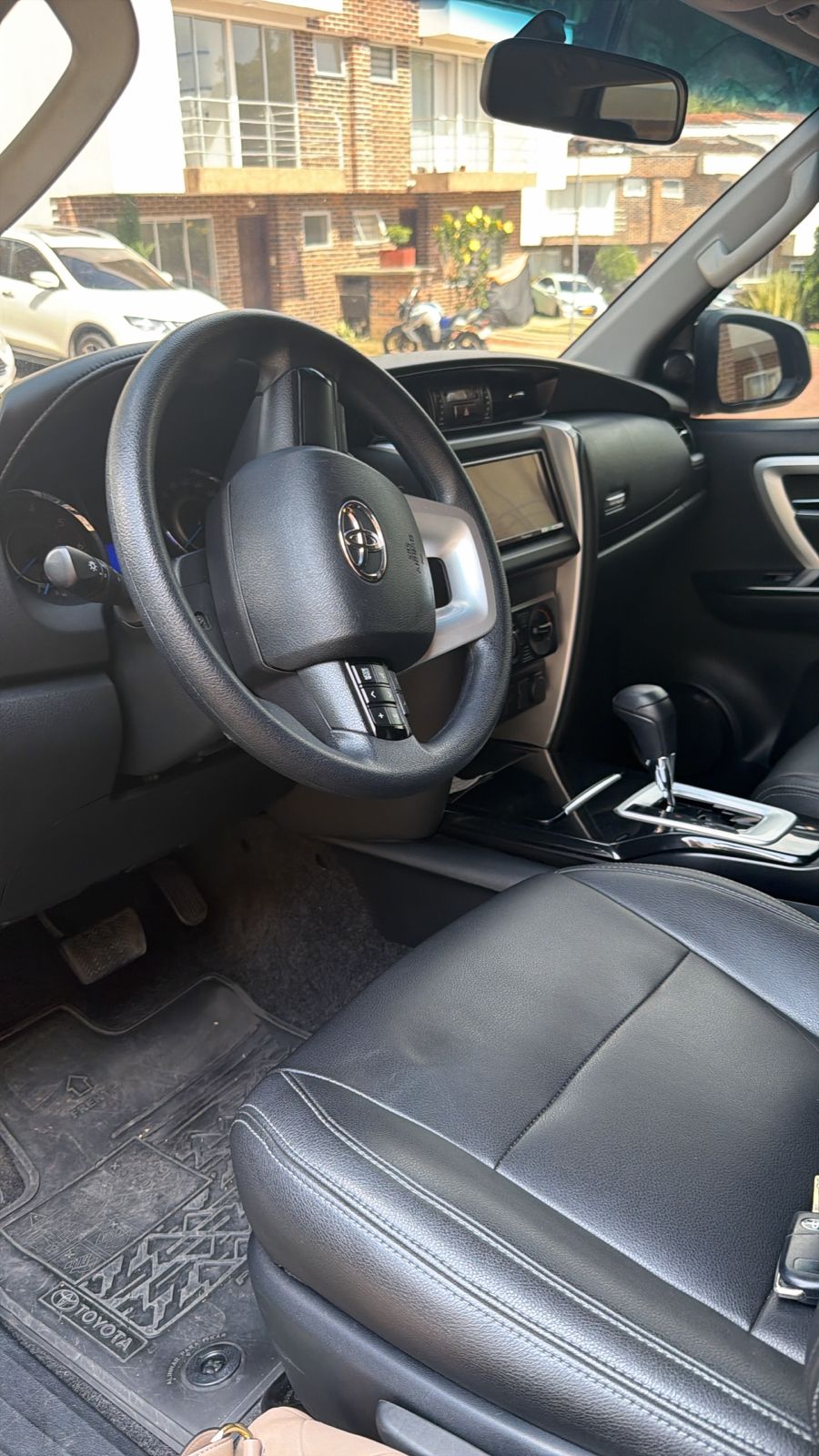 TOYOTA FORTUNER DIESEL