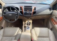 TOYOTA FORTUNER SRV 4X4