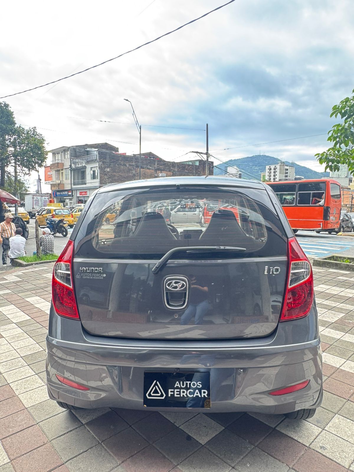 HYUNDAI i10 GL