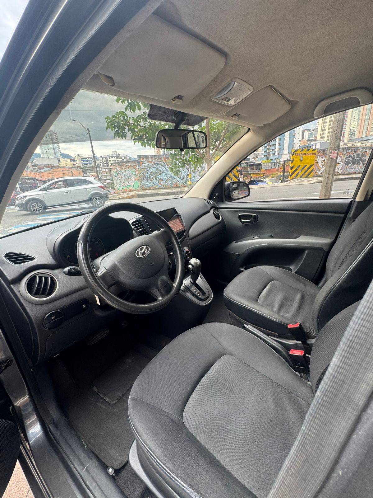 HYUNDAI i10 GL