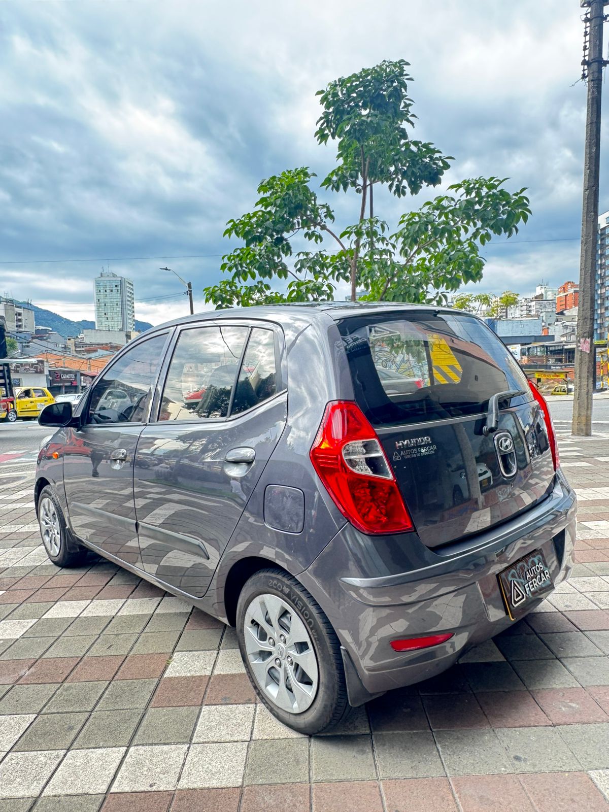 HYUNDAI i10 GL
