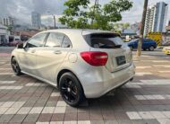 MERCEDES BENZ A200