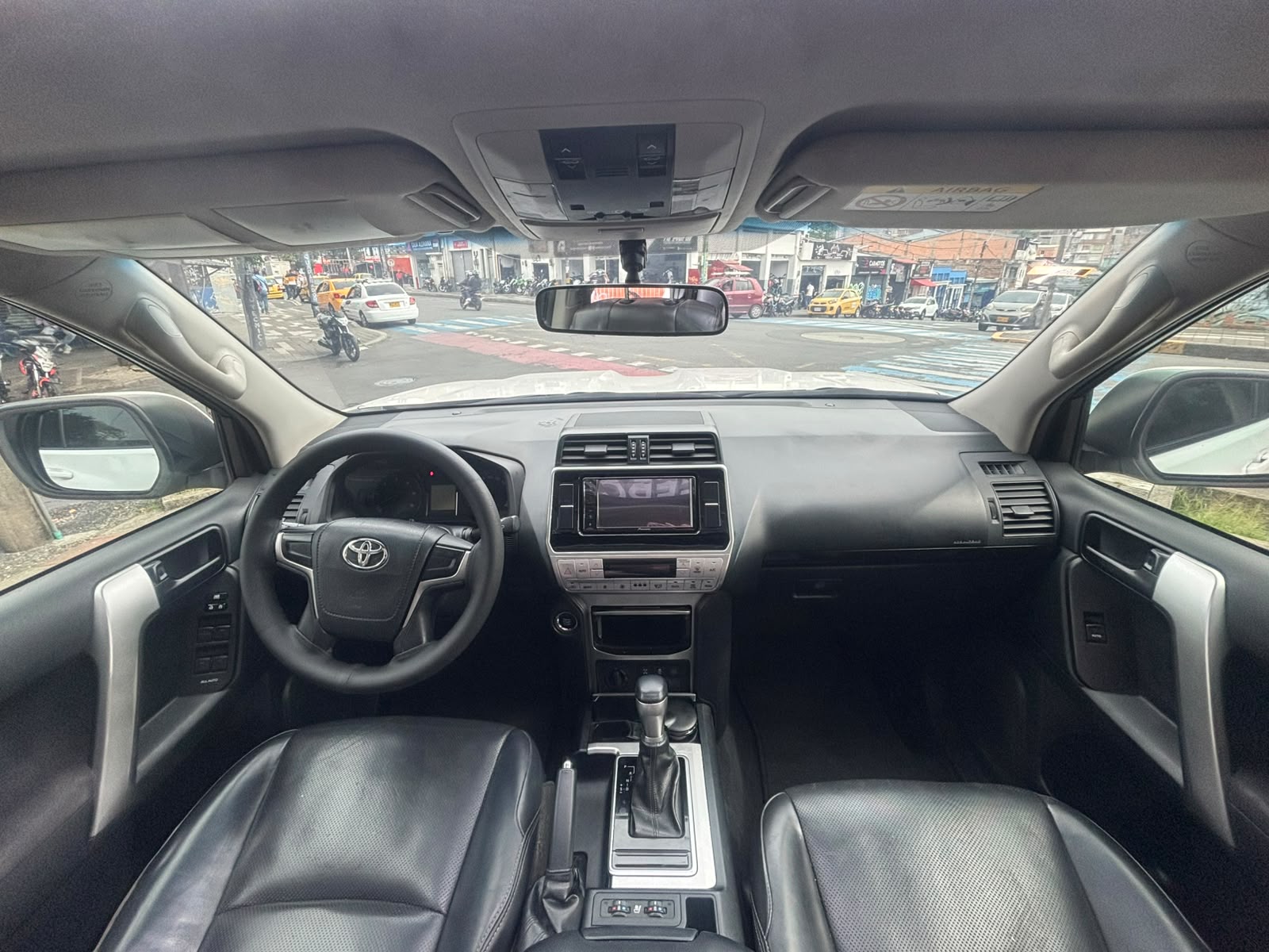 Toyota Land Cruiser Prado TXL 4X4