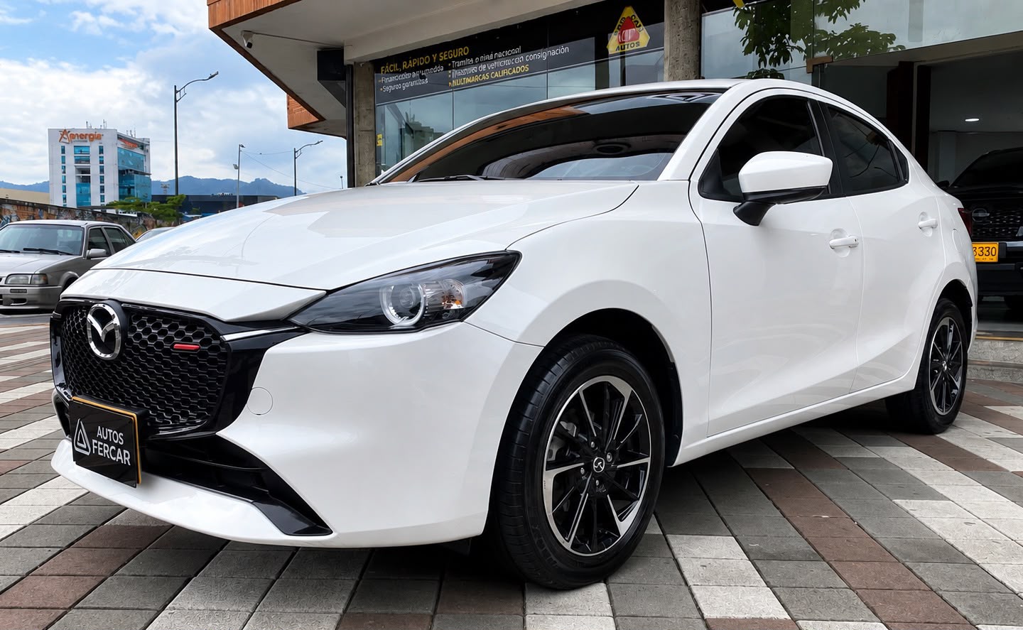 MAZDA 2 SEDAN GRAND TOURING LX