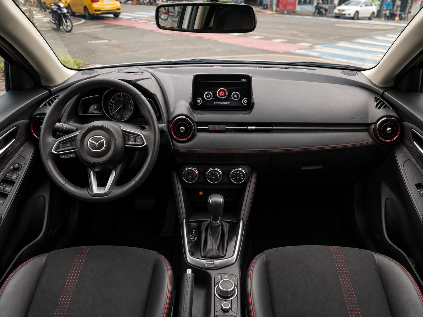 MAZDA 2 SEDAN GRAND TOURING LX