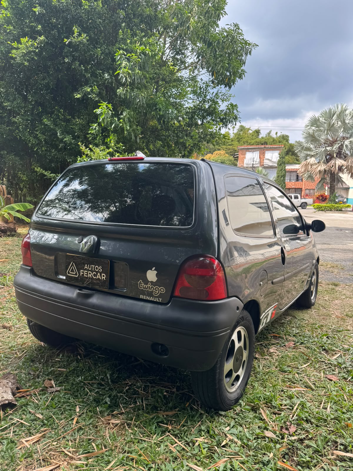 RENAULT TWINGO AUTHENTIQUE