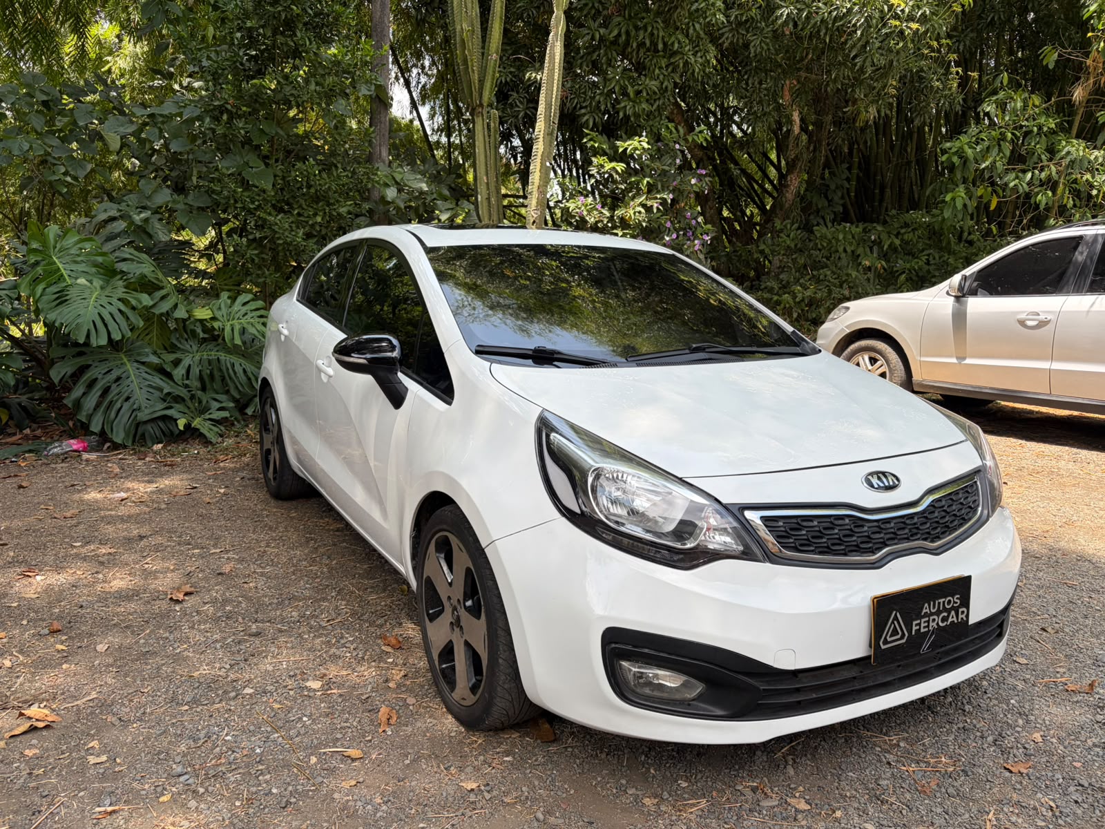 KIA RIO UB EX