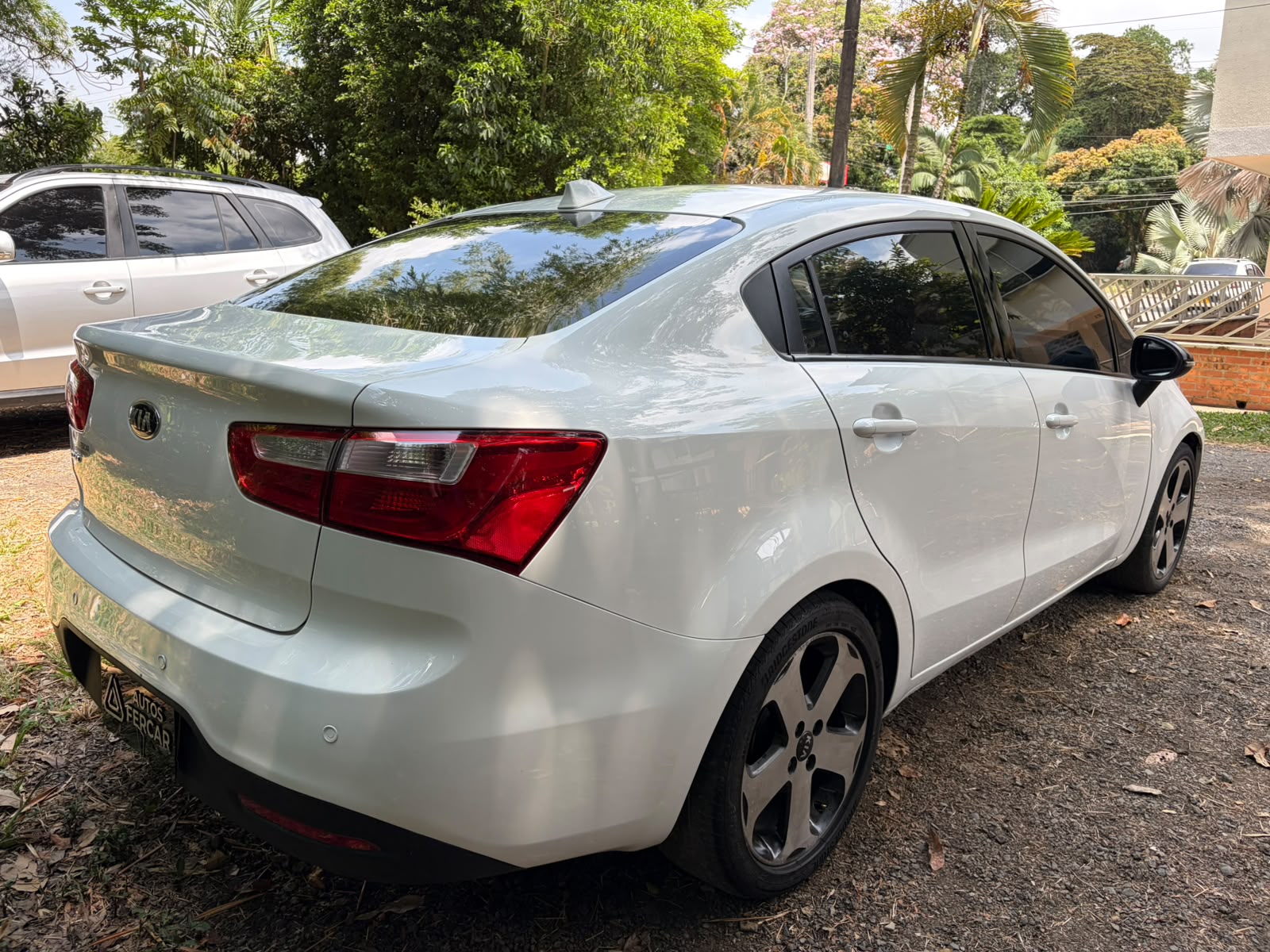 KIA RIO UB EX