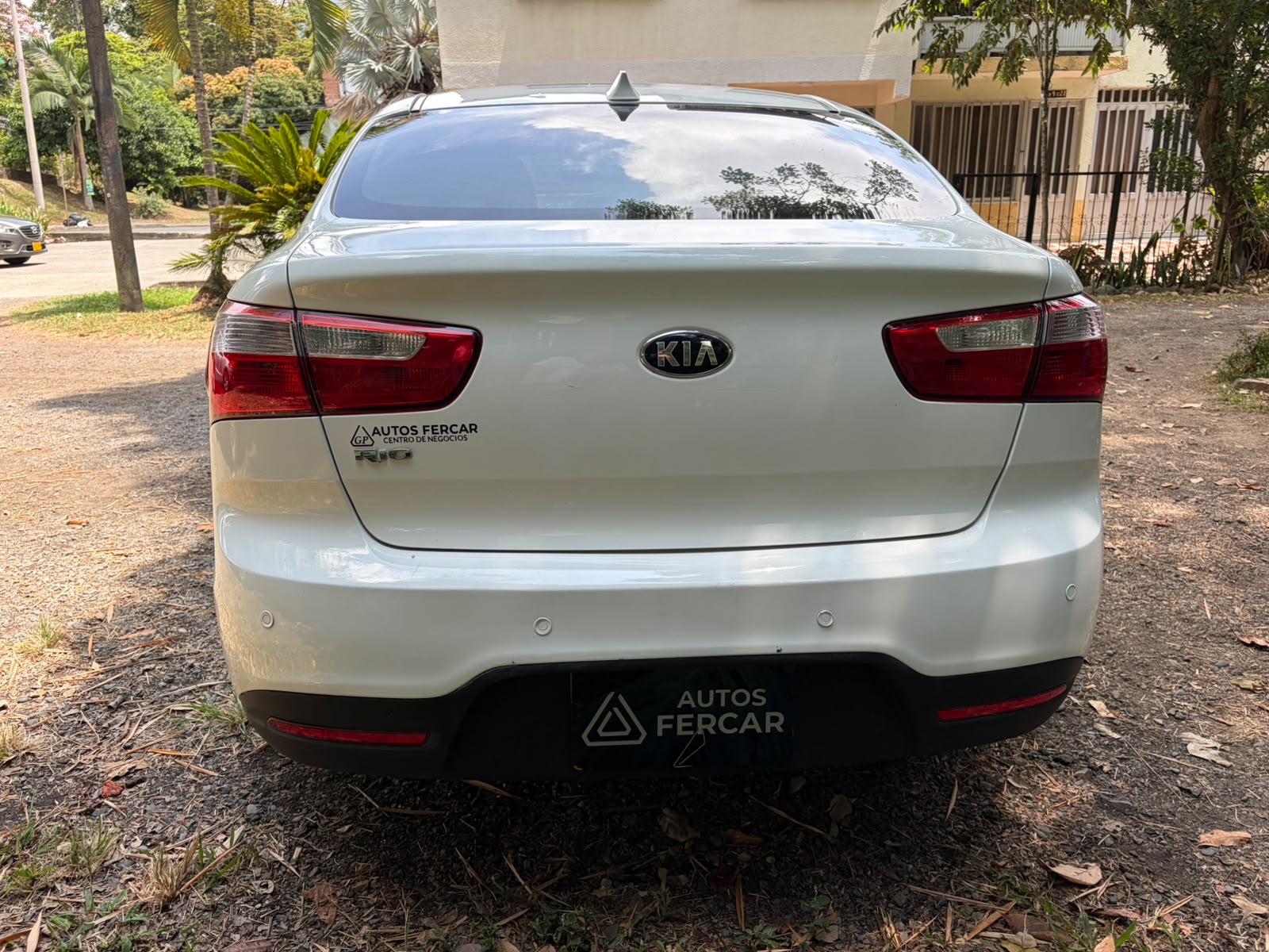 KIA RIO UB EX