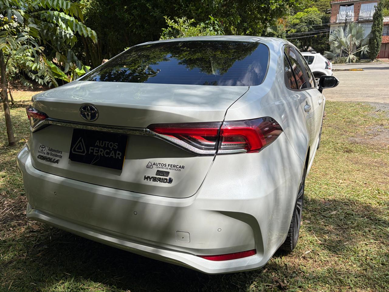 TOYOTA COROLLA HYBRID SEG